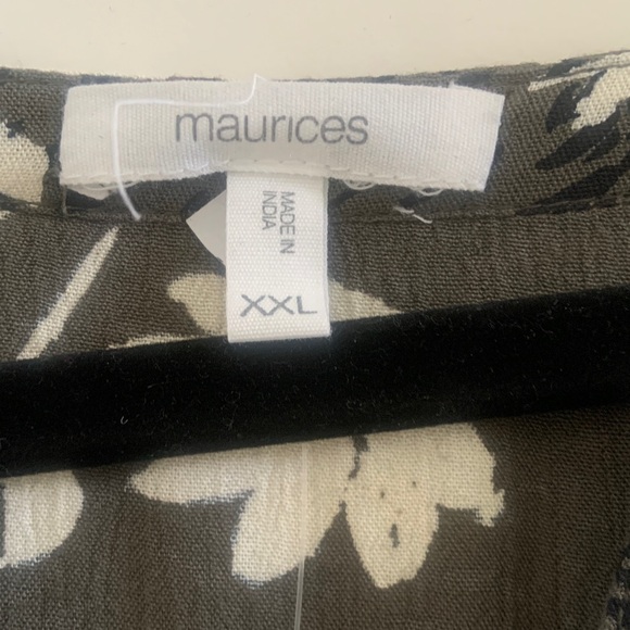 Maurices Black and White Floral Blouse - Picture 3 of 8